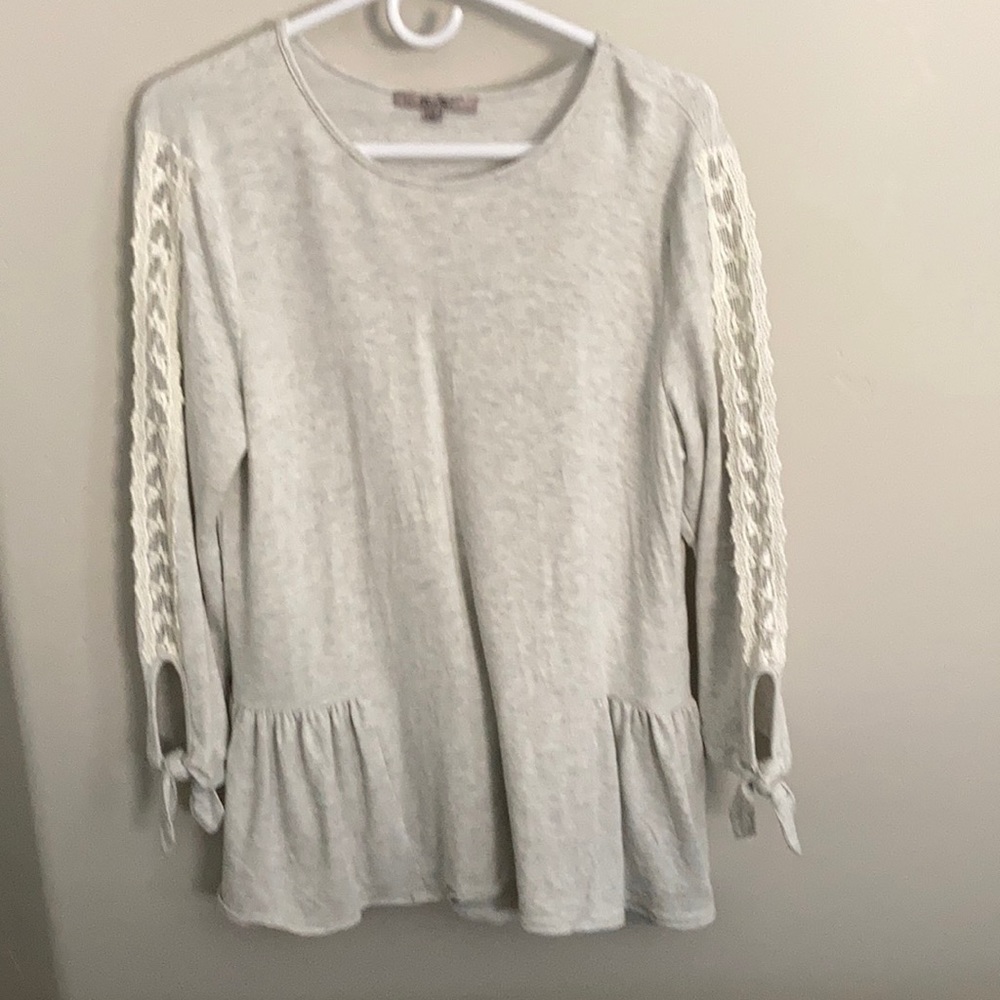 Miss me 3/4 sleeve top